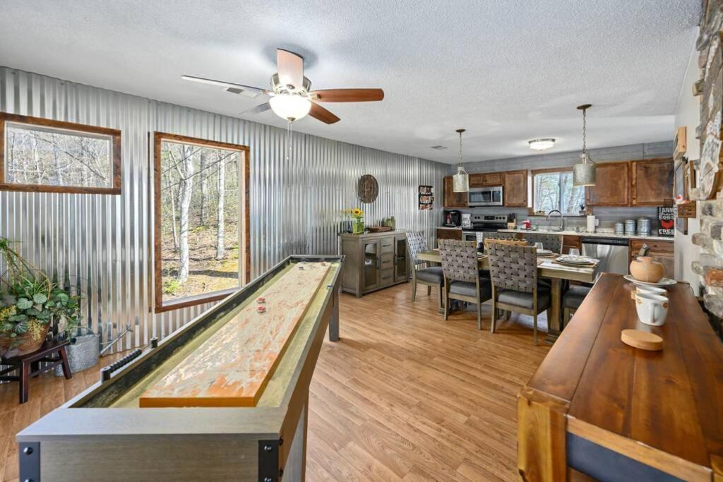 Happy Trails - Cobbly Nob Resort Home Gatlinburg Esterno foto